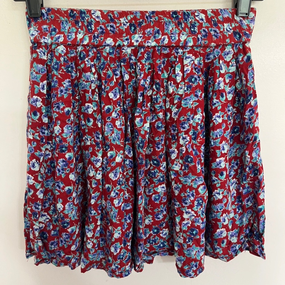 Vintage dELiA*s Red Floral Mini‎ Skirt Y2K Rayon Pleated Elastic Waist Small